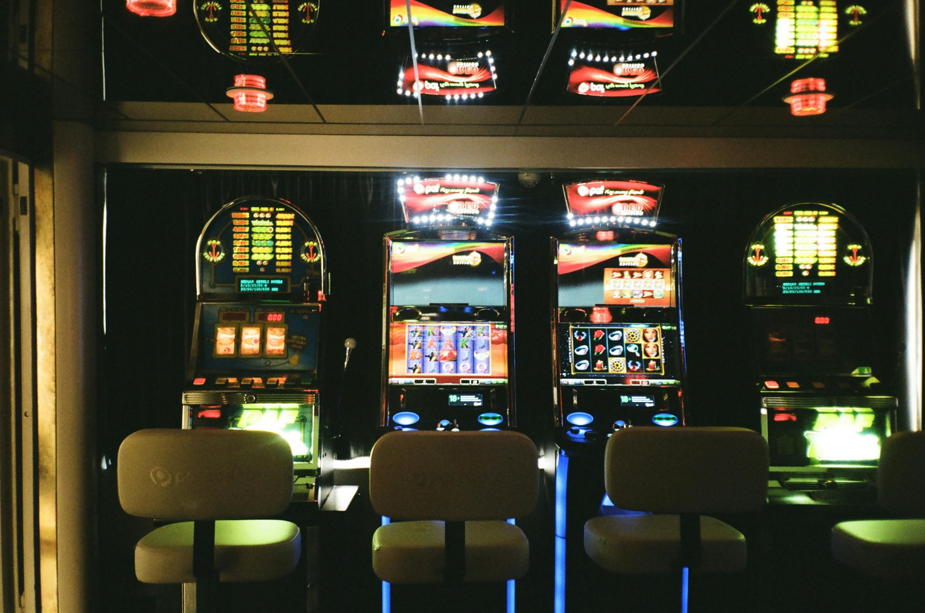 13wn Casino trực tuyến